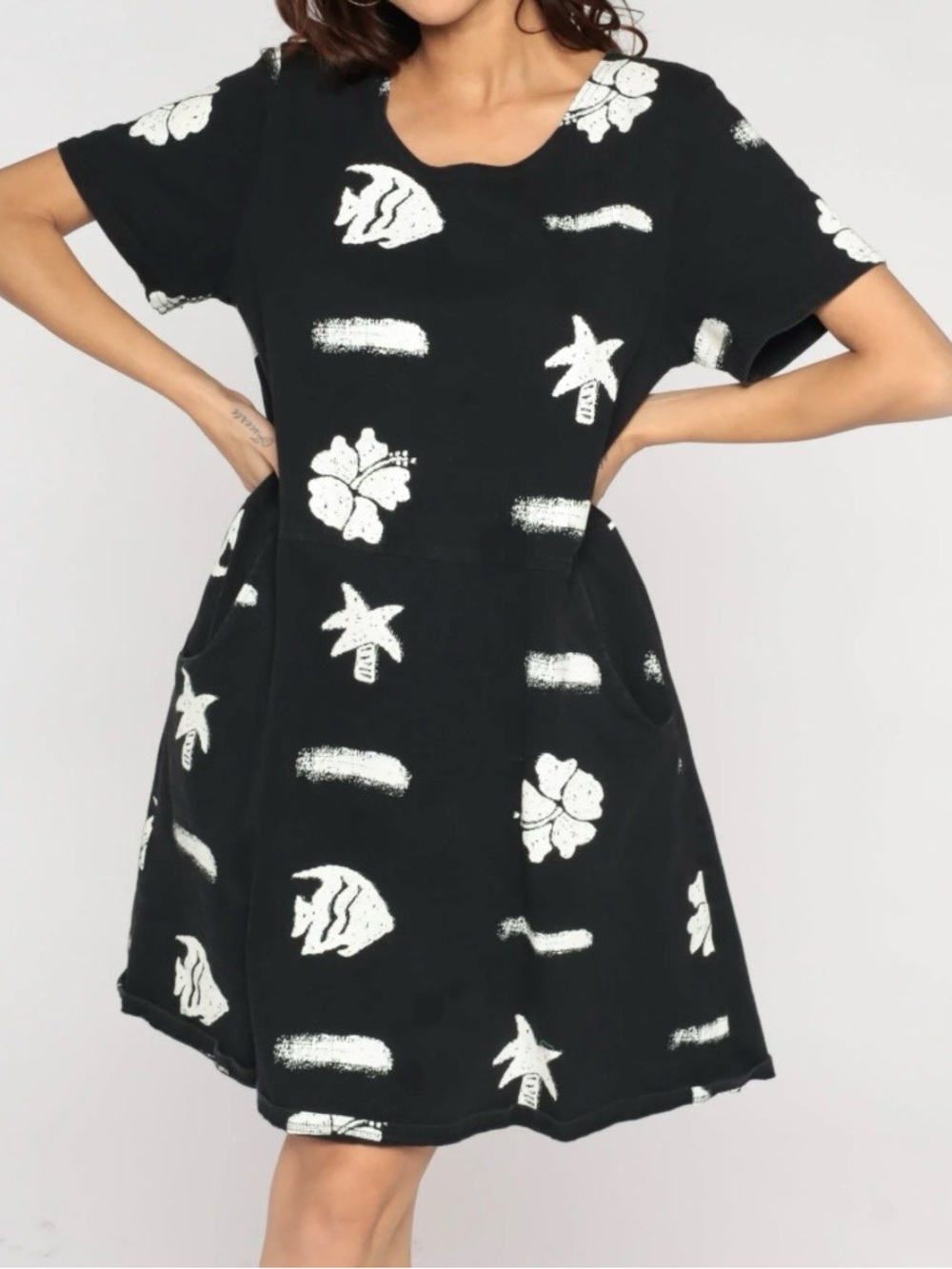 Vintage Red Ginger Cotton Coastal Print Housedress. USA. Tropical. Beach. Fish - Picture 7 of 7